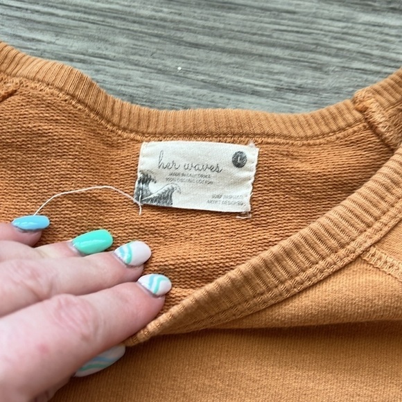 Her Waves ROLLING SINGLE JUNGLE CREWNECK SWEATSHIRT Size L - Picture 3 of 7